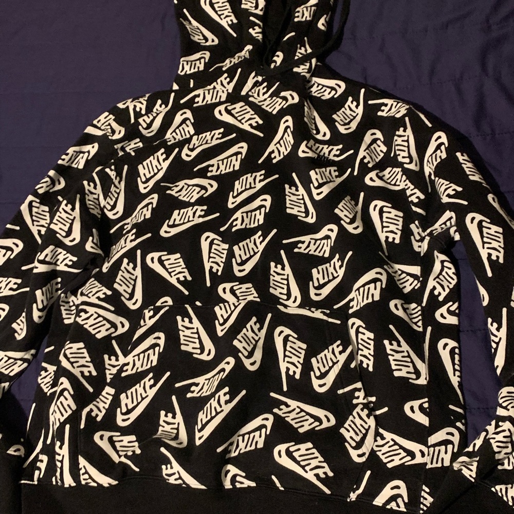 Nike NSW Essential All Over Print Hoodie Pullover